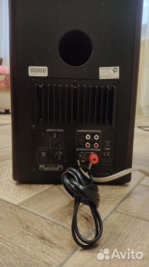 Активные напольные колонки 2.0