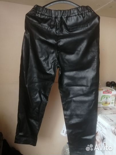 Кожаные брюки женские