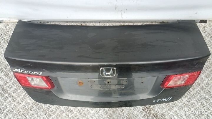 Крышка багажника Honda Accord