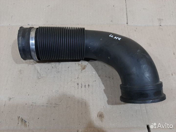 Патрубок дроссельной заслонки Opel Insignia