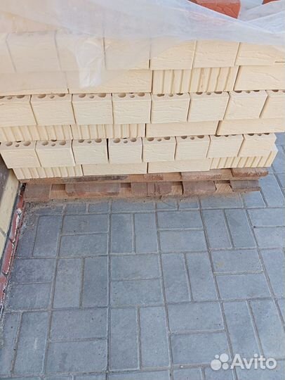 Кирпич облицовочный полуторный солома