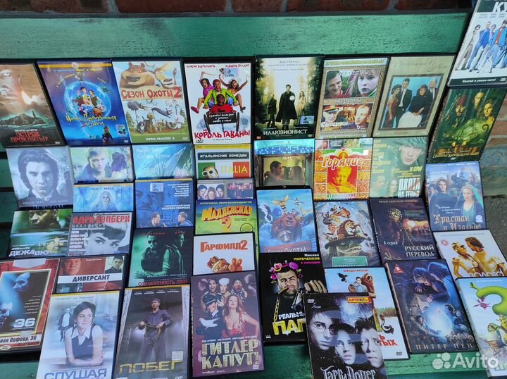 Видеокассеты, муз. сd диски, видио диски пакетом