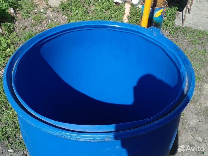 Бочки пластиковые бу 200 л