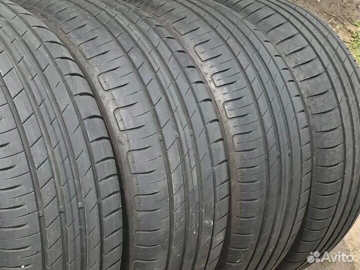 Goodyear EfficientGrip 205/55 R16
