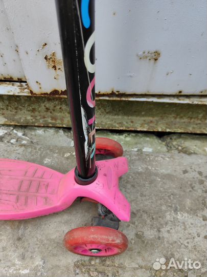 Детский велосипед, самокат и коляска