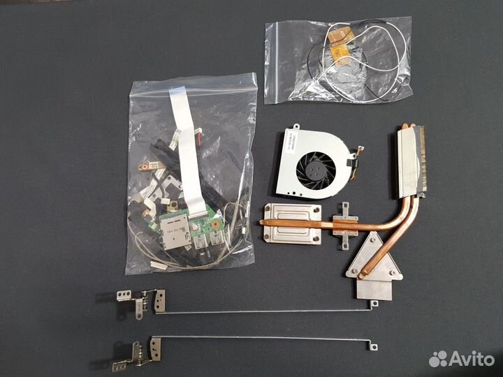 Ноутбук Toshiba Satellite L650D-12M на запчасти