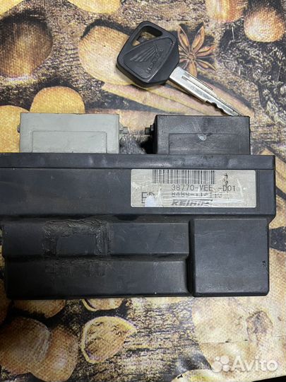 Блок управления Honda rr 600