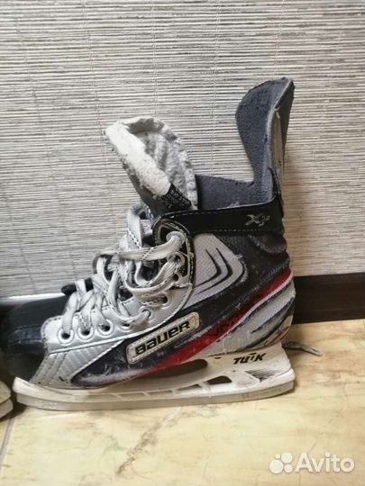 Хоккейные коньки bauer
