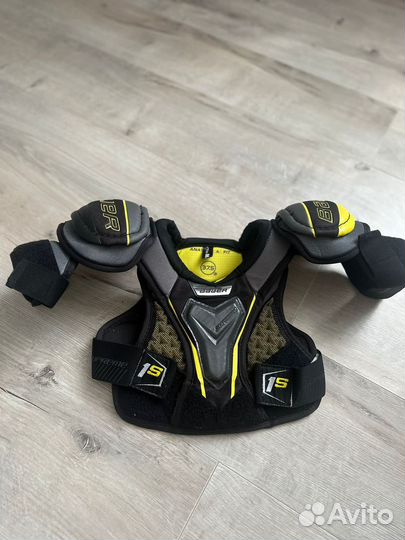 Нагрудник хоккейный bauer supreme