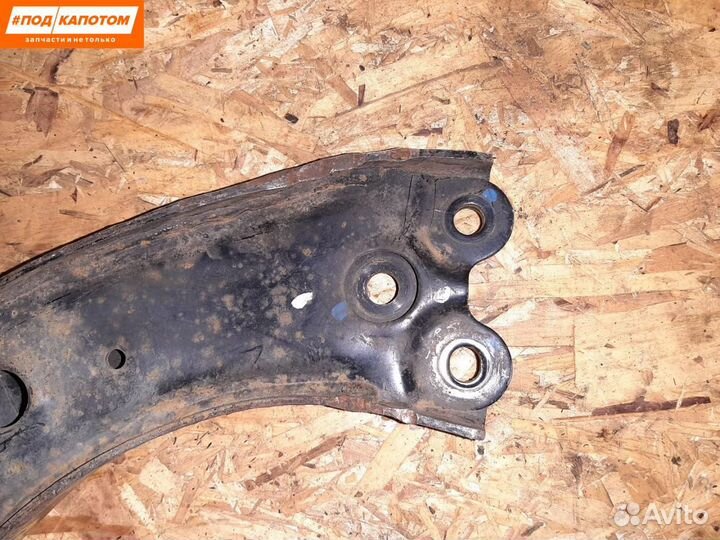 Рычаг передний левый нижний Honda CR-V 3 рест