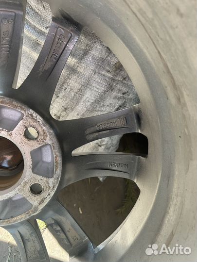 R18 Michelin Latitude X-Ice 2 235/55, PCD 5x120 DIA 72.6