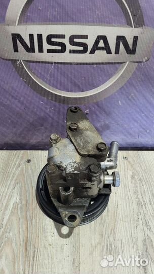 Насос гур гидроусилителя руля Nissan primera P12
