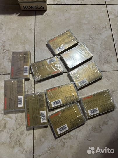 Продам аудиокассеты в упаковке