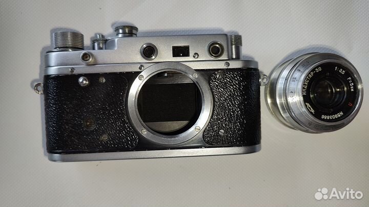 Плёночный фотоаппарат Зоркий 2 с