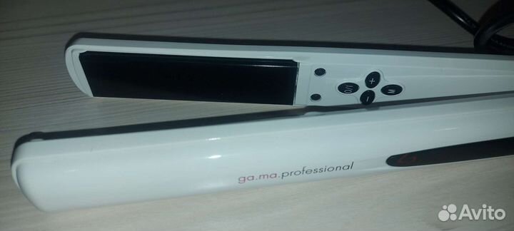 Утюжок для волос ga.ma. professional