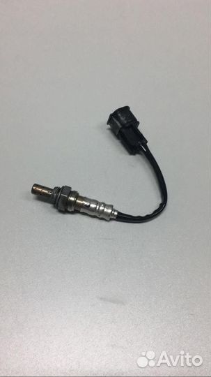 Датчик кислородный верхний левый 392103e130