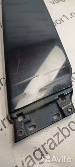 Накладка стойки Audi A8 (D3) II рестайлинг (2005–2