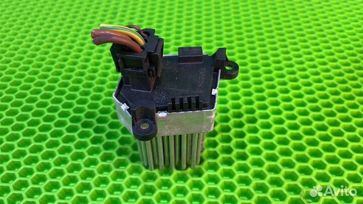 Реле отопителя Bmw 5 E39