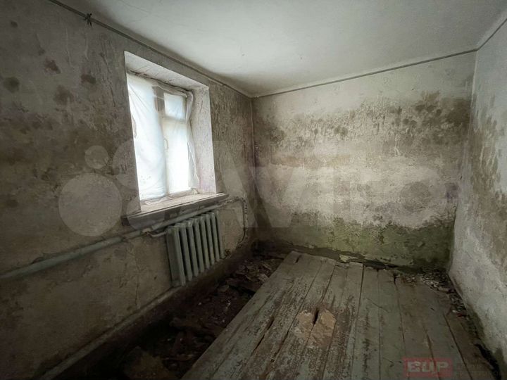 3-к. квартира, 65 м², 1/2 эт.