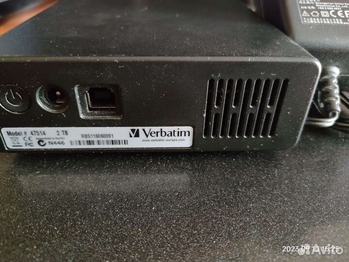 Внешний жесткий диск Verbatim Desktop