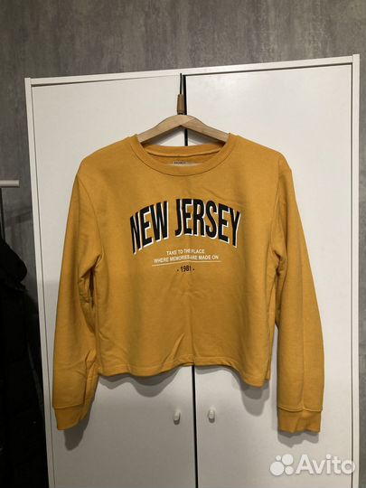 Свитшот женский L pull&bear