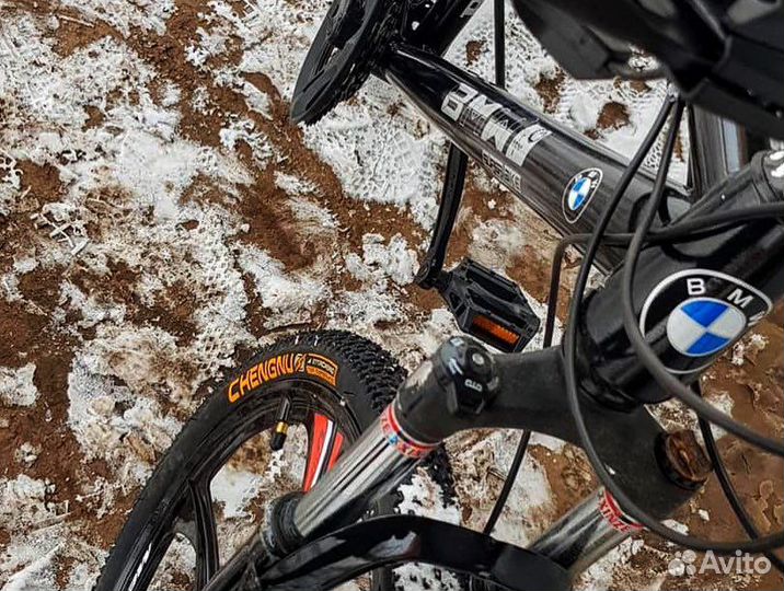 Велосипед на литых дисках