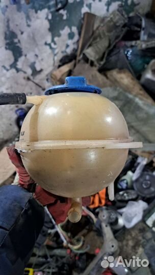 Расширительный бачок golf 3