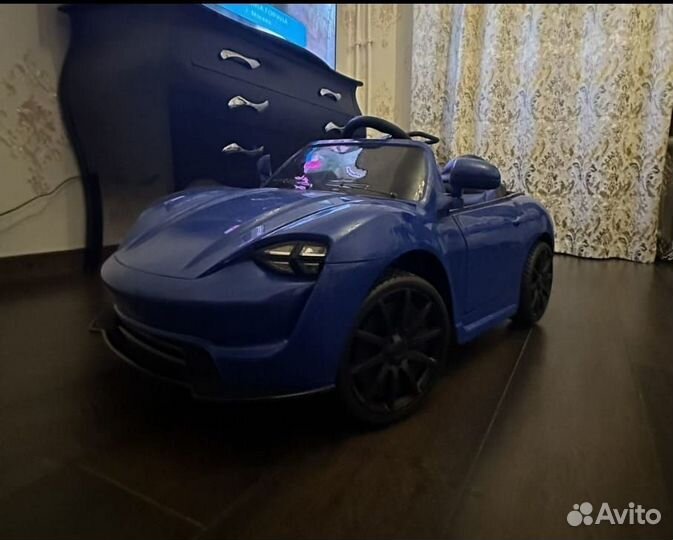 Детский электромобиль