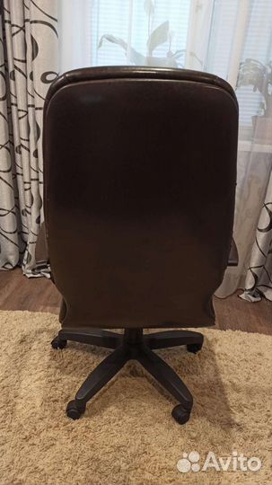 Компьютерное кресло