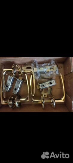 Дверные ручки