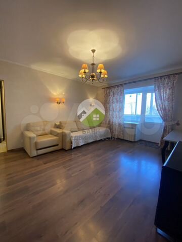 2-к. квартира, 55 м², 2/5 эт.