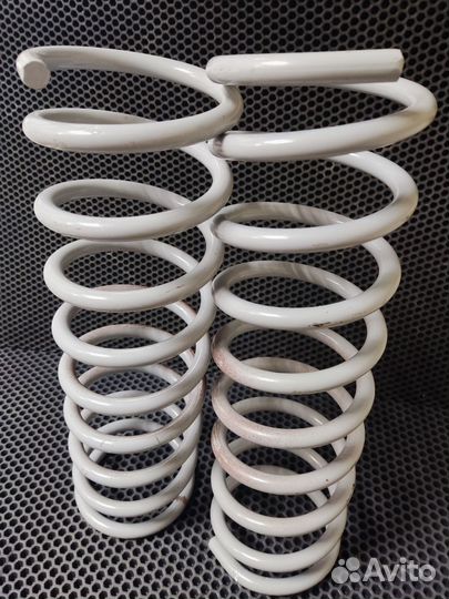 Пружины задние Ваз 2123 Нива Шевроле Новые
