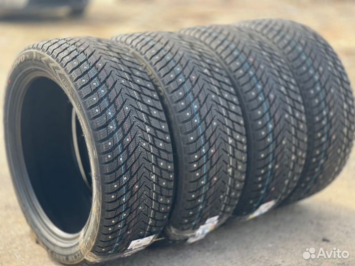 Arivo Ice Claw ARW7 255/35 R19 96T