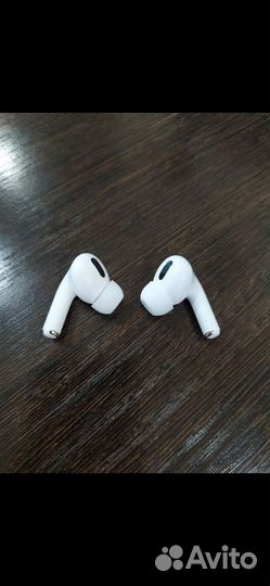 Беспроводные наушники Lenovo