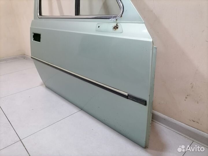 Дверь передняя правая Volvo 340 1984-1991