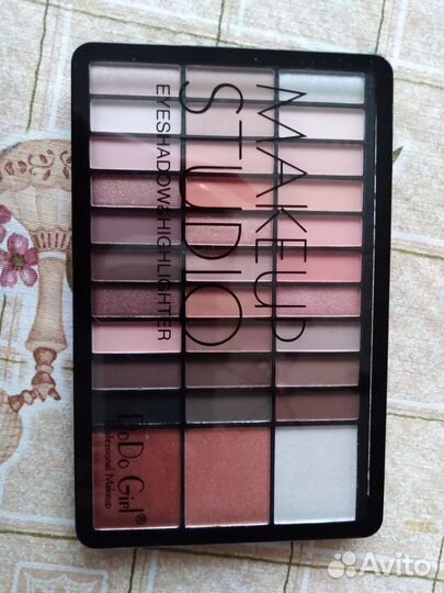 Тени Dodo Gipl Make up Studio