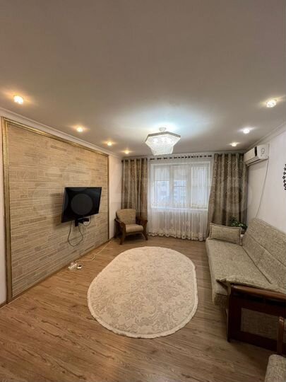 2-к. квартира, 57 м², 5/5 эт.