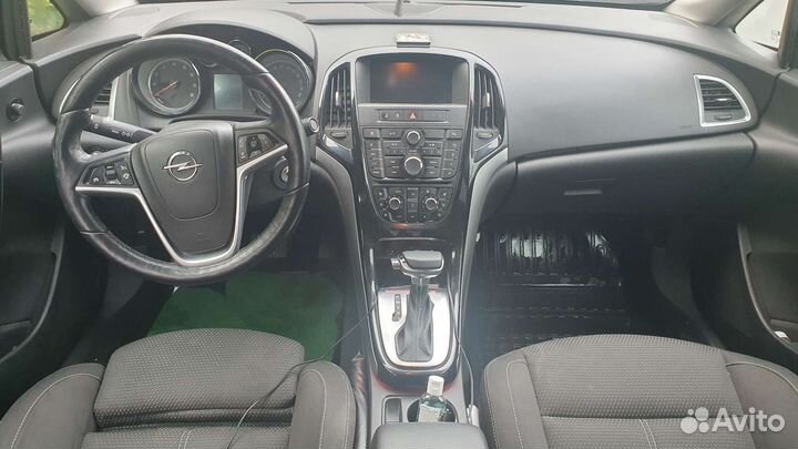 Opel Astra 1.6 AT, 2014, 103 000 км