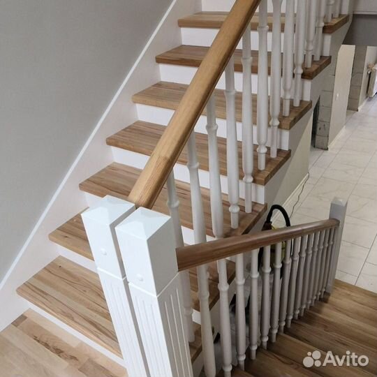 Деревянная лестница / качество премиум