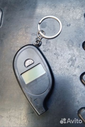 Манометр для шин