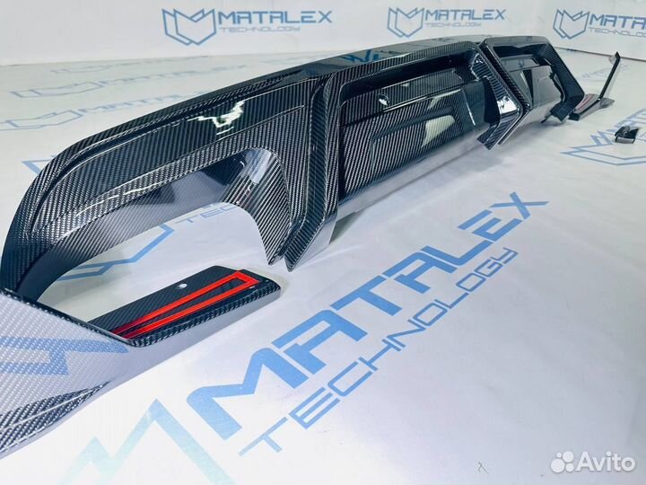 Диффузор с элеронами BMW X5M F95 в SQ стиле карбон