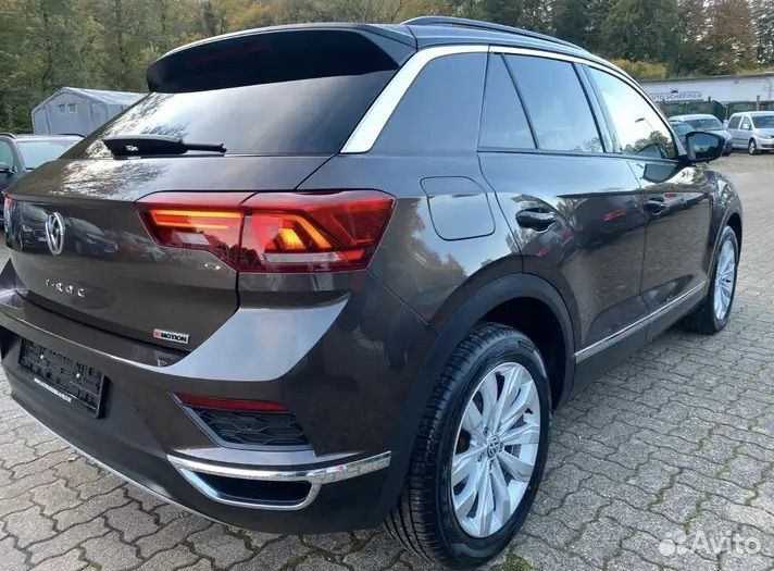Volkswagen T-Roc 1.5 AMT, 2020, 35 000 км
