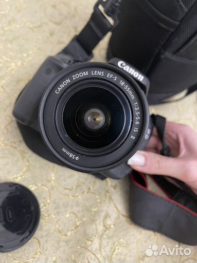 Зеркальный Фотоаппарат Canon EOS 600D