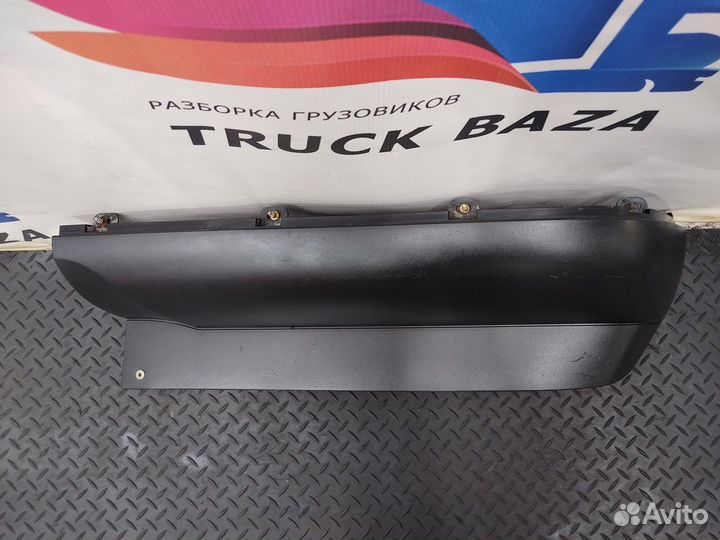 Накладка бампера нижняя левая Iveco Stralis