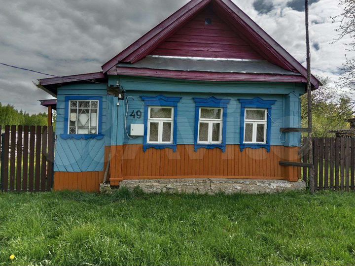 Дом 30 м² на участке 7 сот.