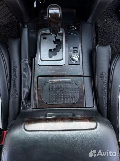 Заглушка авто между сиденьями Land Cruiser, 2 шт