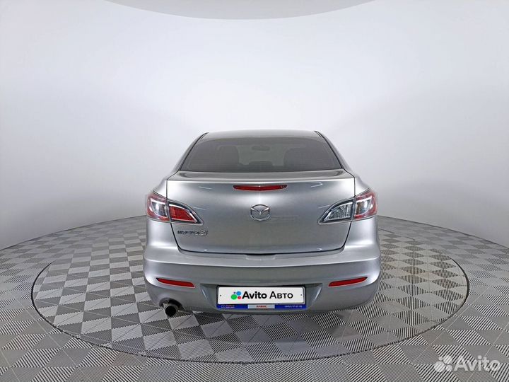 Mazda 3 1.6 МТ, 2011, 180 243 км