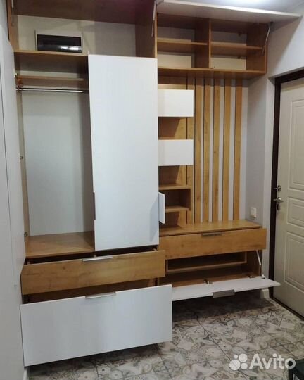 Шкаф встроенный