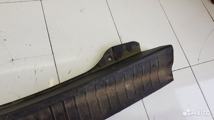 Обшивка багажника на заднюю панель (Lifan X60)