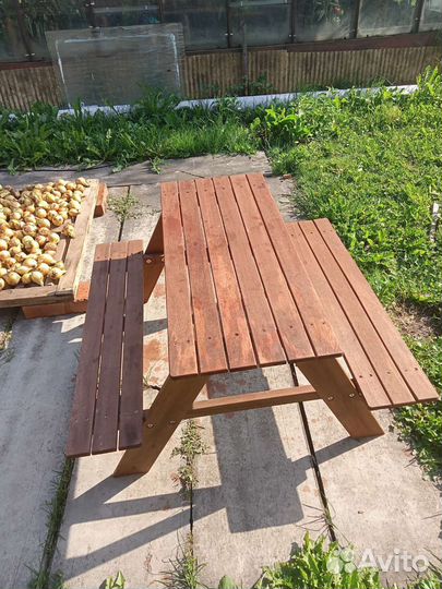 Столик для настольных игр детей